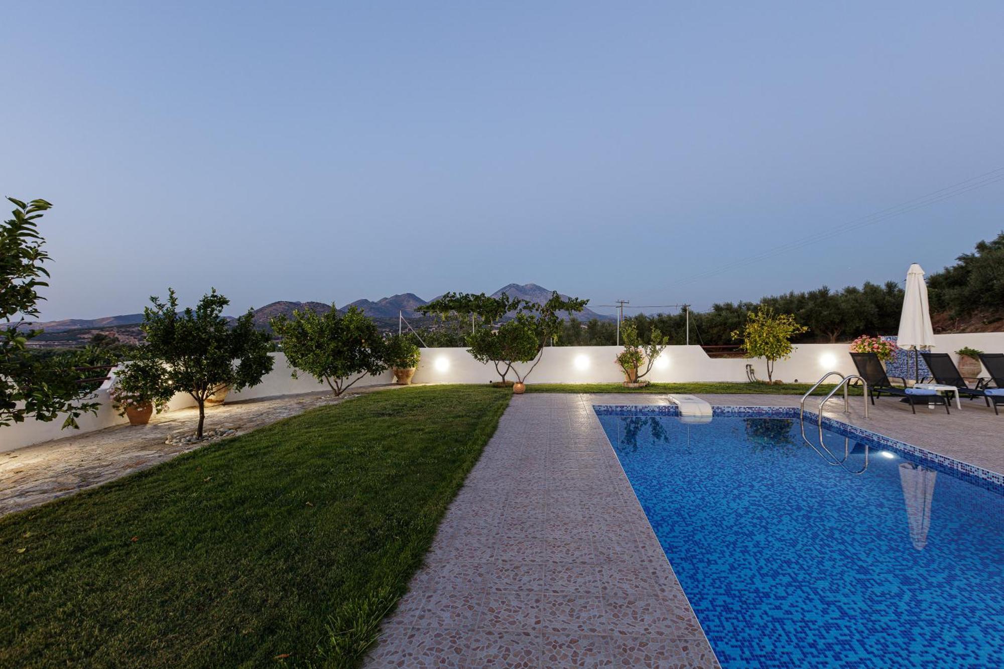 Marina Villa, A Nature Inspiring Retreat Perama  Exterior photo